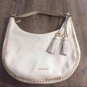 Authentic NWT Michael Kors Lg lauryn shoulder bag